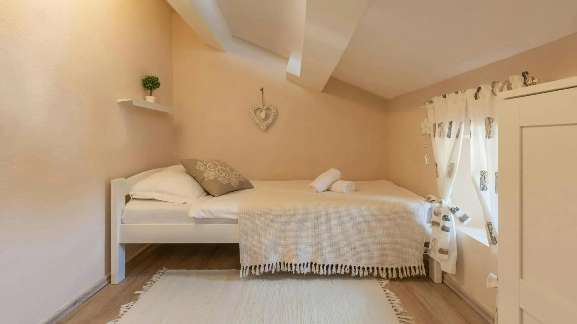 Crogo Villa Paradiz Labin